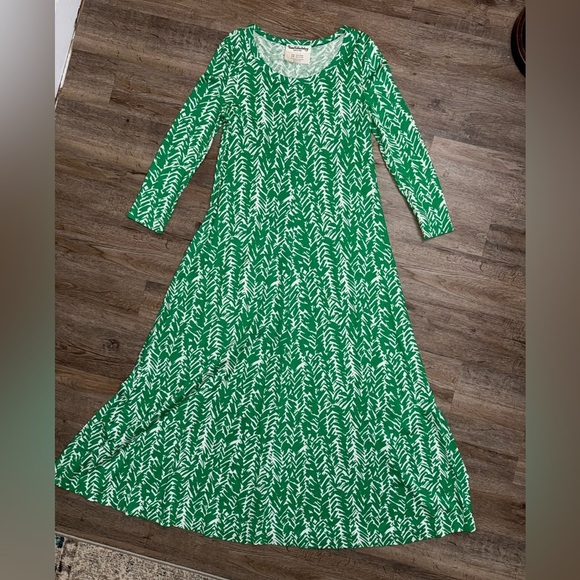 VTG 1970’s DVF • Diane Von Furstenberg • Long Sleeve Maxi T-Shirt Dress - Picture 3 of 15